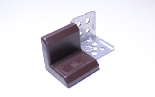 уголок декоративный 28*28 коричневый купить в https://rmkmasterium.ru/