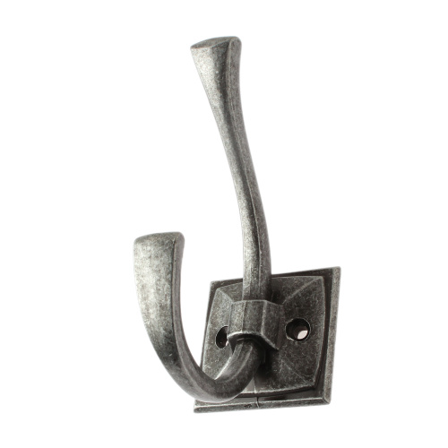 крючок мебельный madryt античное серебро (gtv) купить в https://rmkmasterium.ru/