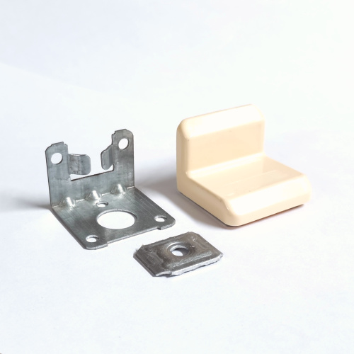 угловое соединение навес мебельный регулируемый 1,2мм с декор. накладкой, клён купить в https://rmkmasterium.ru/