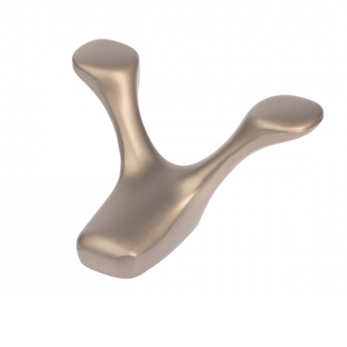 крючок 2-х рожковый 8857 сатин купить в https://rmkmasterium.ru/