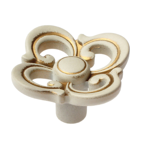 ручка кнопка fb-058 000 золото прованс/1013 жемчужно-белый матовый (т3) купить в https://rmkmasterium.ru/